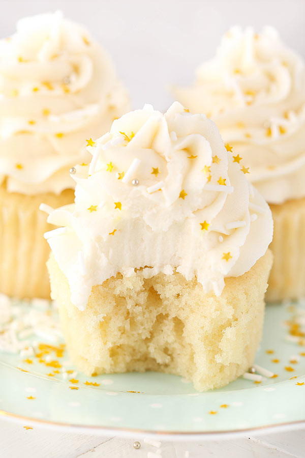 Super Moist Vanilla Cake Recipe
 Moist Vanilla Cupcakes Life Love and Sugar