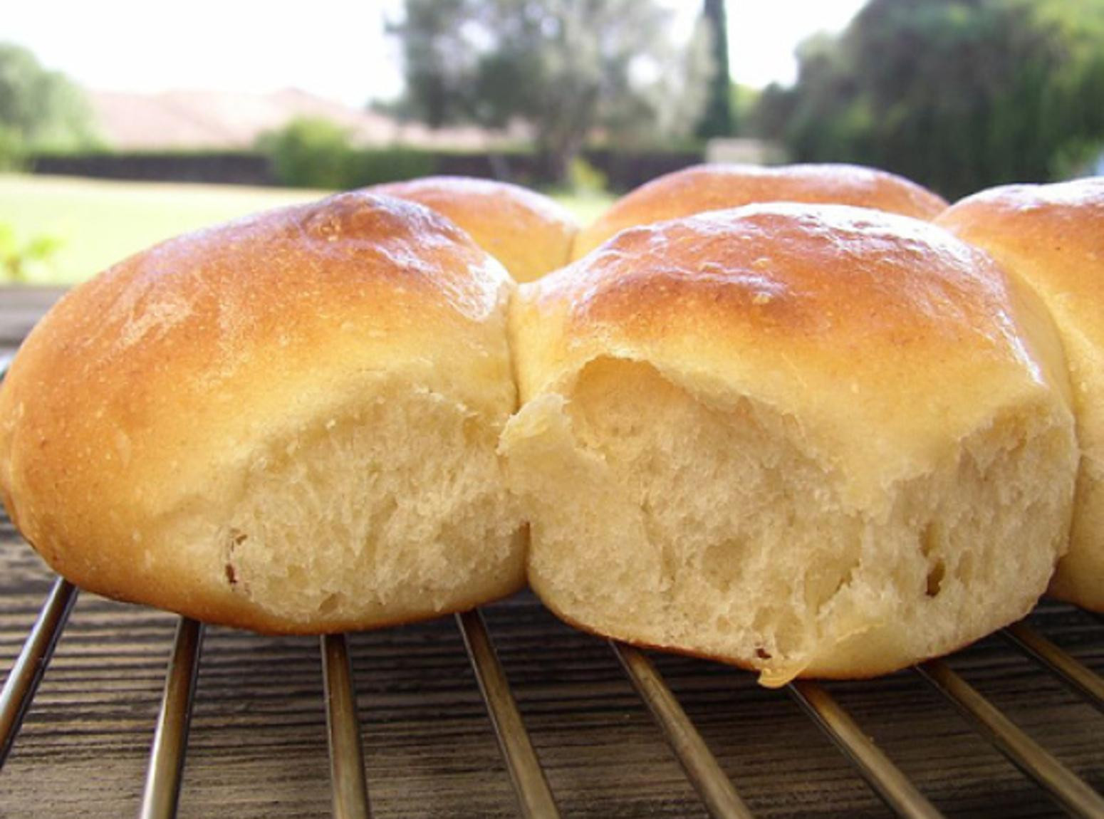 Sweet Bread Recipes
 PAO DOCE PORTUGUESE SWEET BREAD Recipe