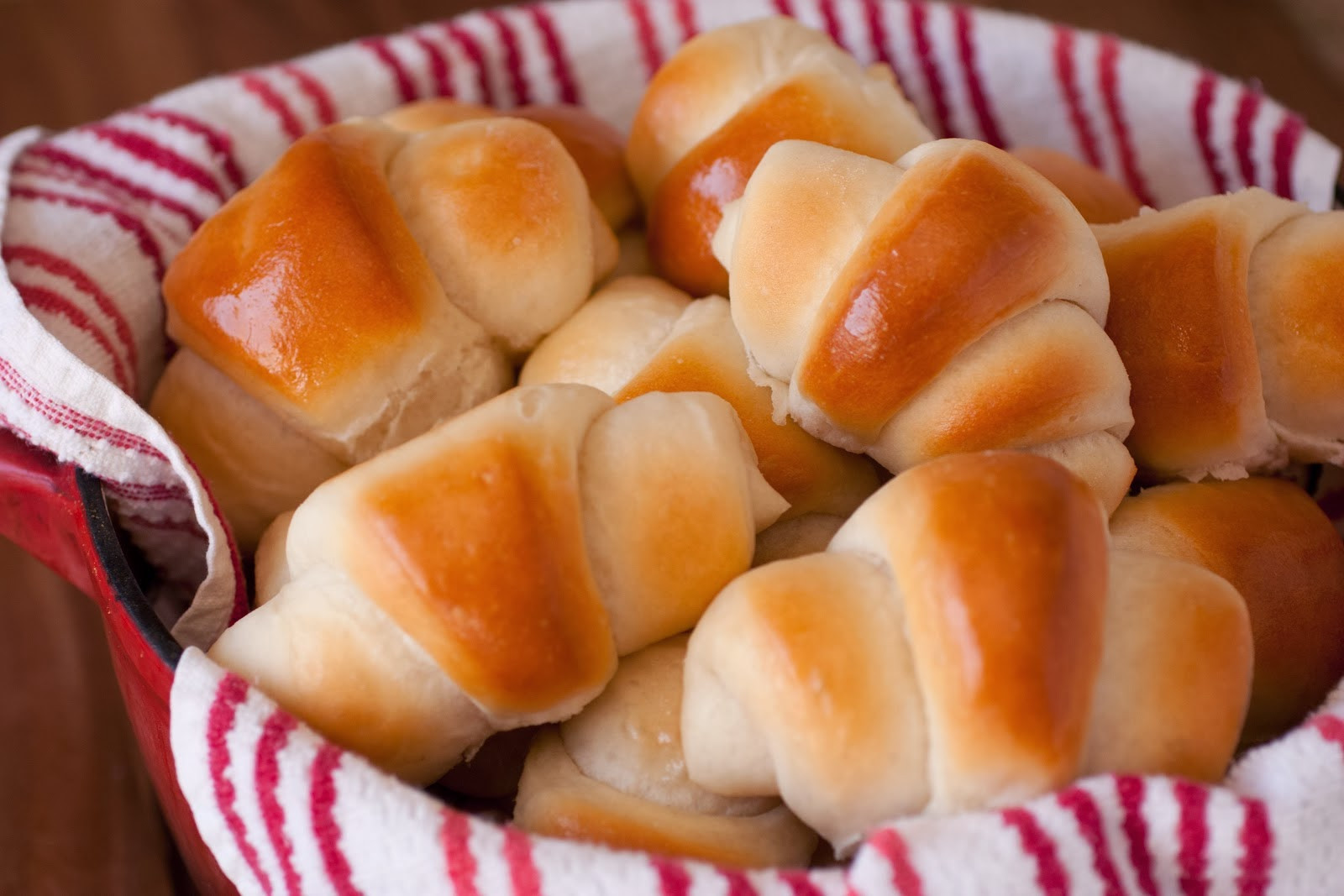 Sweet Dinner Roll Recipes
 sweet dinner rolls