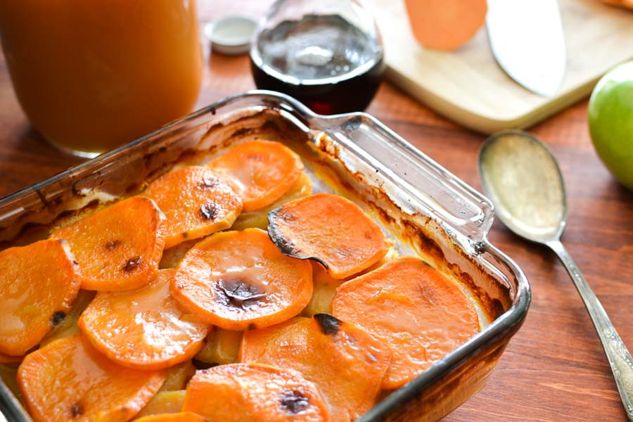 Sweet Potato Apple Cassarole
 Cider Glazed Sweet Potato and Apple Bake 21 Day Fix