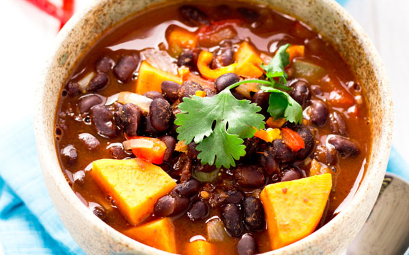 Sweet Potato Black Bean Chili
 Sweet Potato Black Bean Chili [Vegan]