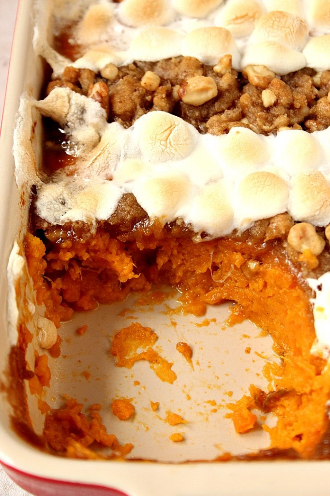 Sweet Potato Casserole With Marshmallow
 Sweet Potato Casserole with Praline Marshmallow Topping