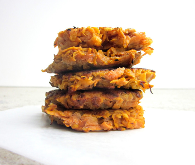 Sweet Potato Fritters
 2 ingre nt Sweet Potato Fritters