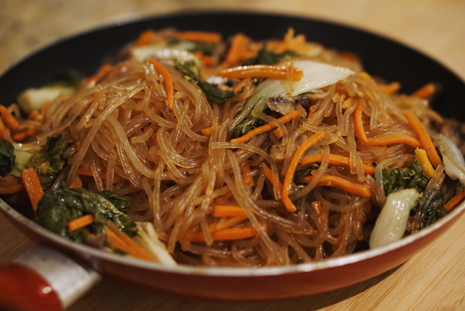 Sweet Potato Noodles
 Japchae Sweet Potato Noodles w veggies I Hart