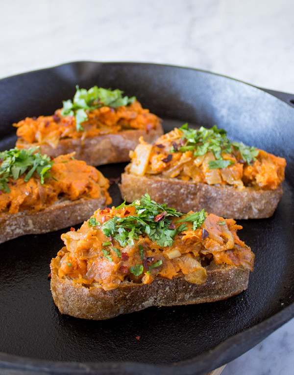 Sweet Potato Soul
 Sweet Potato & Caramelized ion Toast