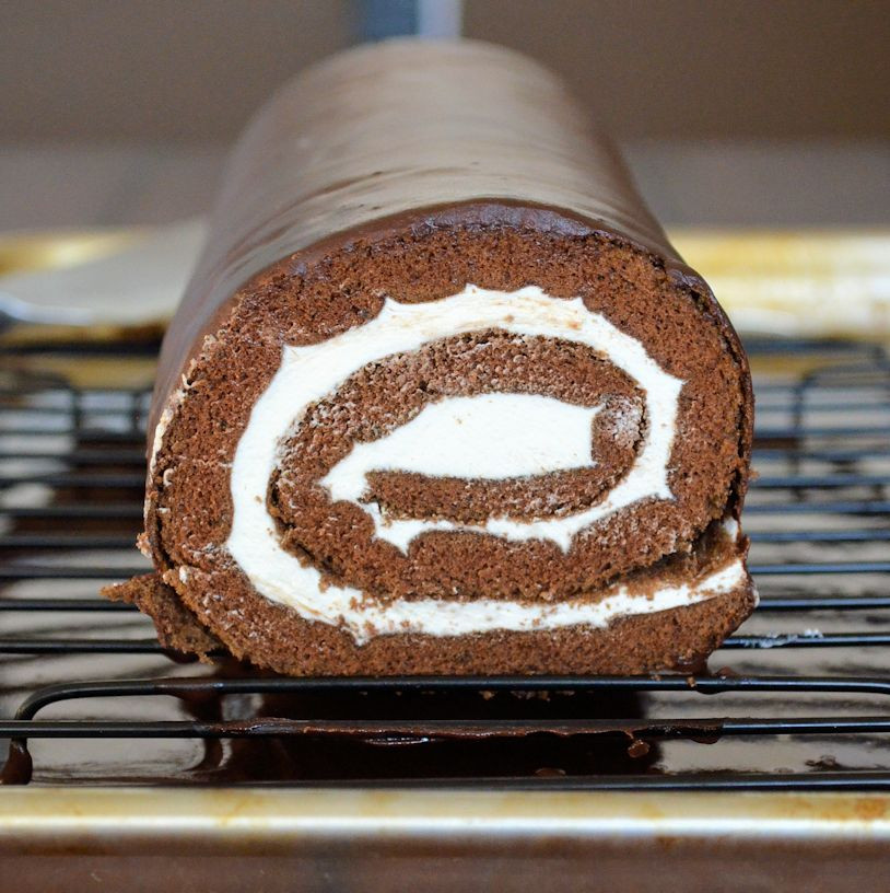 Swiss Roll Cake Recipe
 Chocolate Cream Swiss Roll