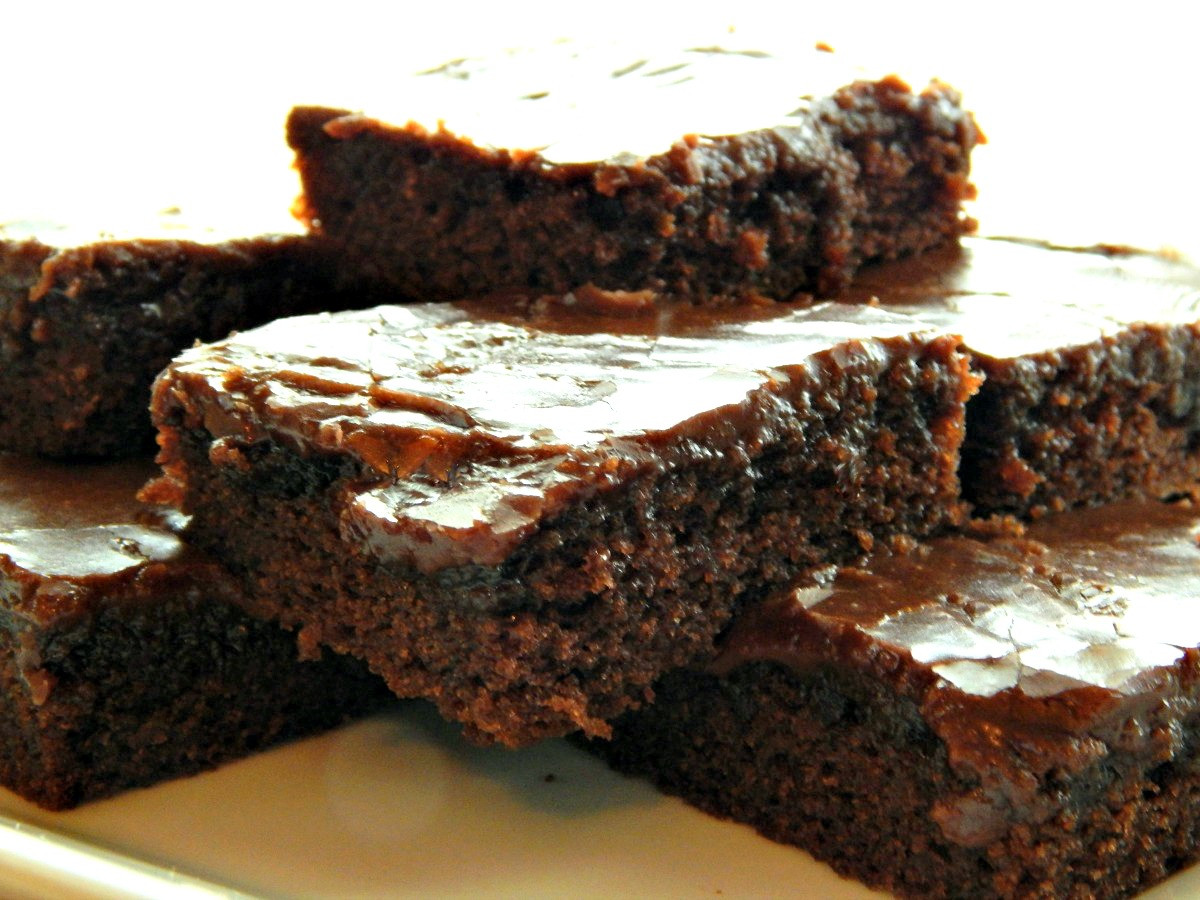 Texas Sheet Cake
 Old Fashioned Texas Sheet Cake