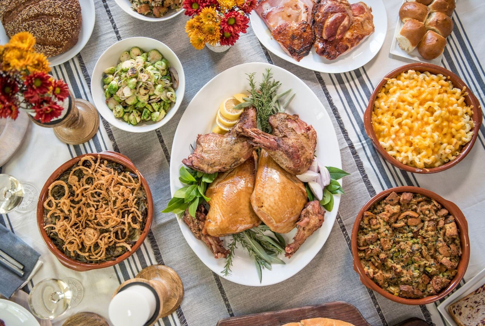 Thanksgiving Dinner Catering
 Houston s Best Thanksgiving Day Catering Options 2017