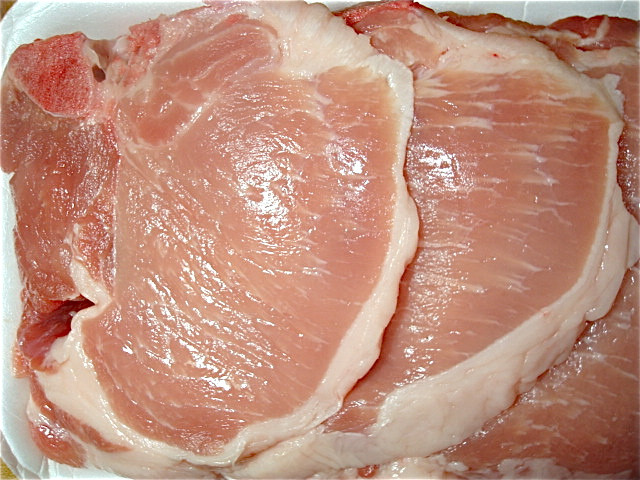Thin Sliced Pork Chops
 Panko Crusted Thin Cut Pork Chops