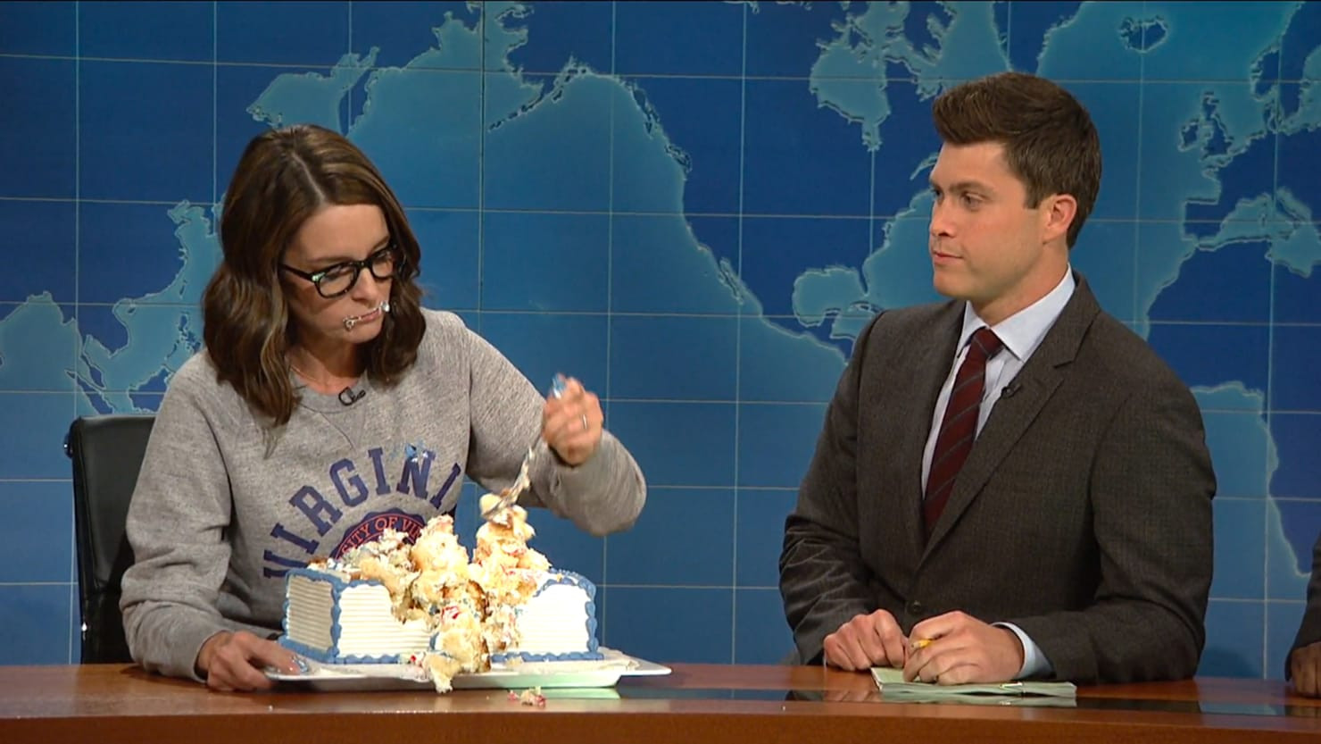 Tina Fey Sheet Cake
 Tina Fey’s ‘Eat Cake’ Strategy After Charlottesville Is