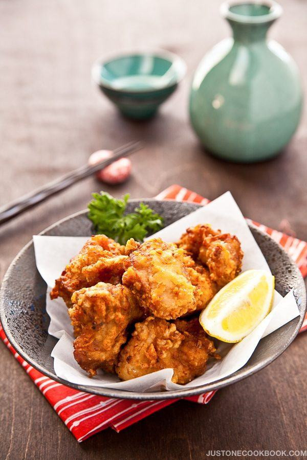 Tokyo Fried Chicken
 Karaage Japanese Fried Chicken 唐揚げ • Just e Cookbook