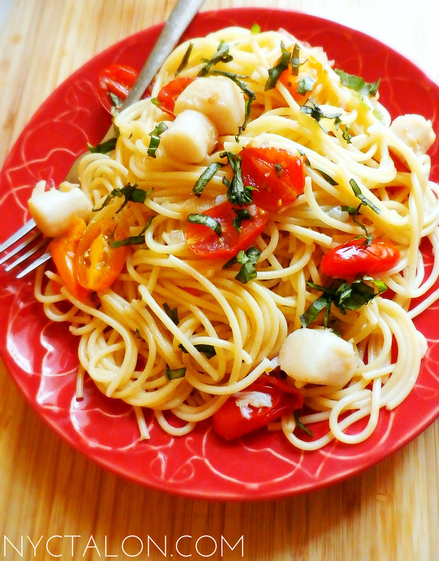 Tomato Basil Pasta
 Recipe Pasta with Scallops Cherry Tomatoes and Basil