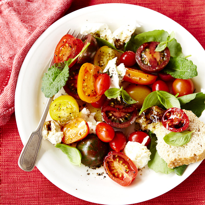 Tomato Caprese Salad
 tomato caprese salad