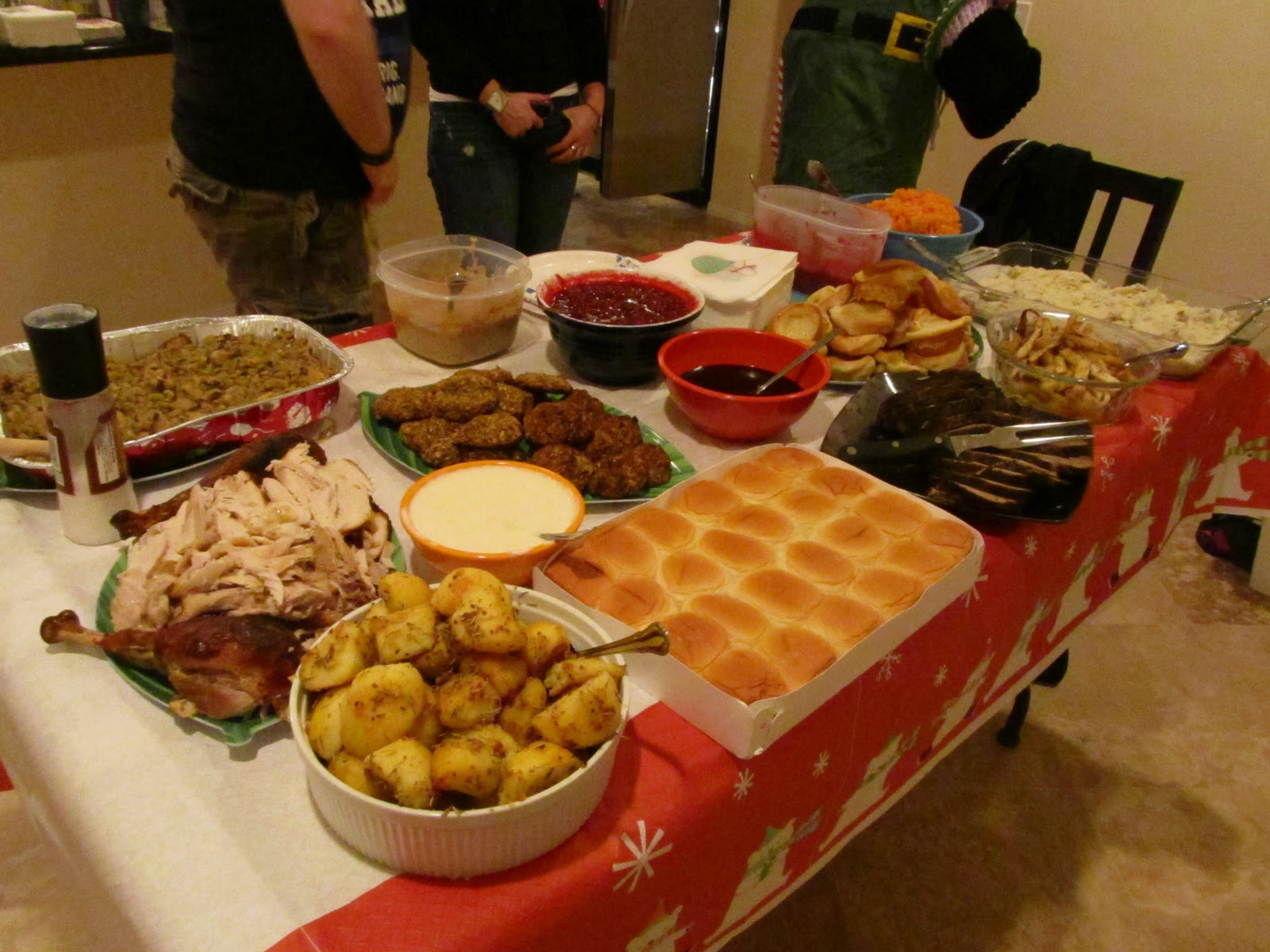 Traditional American Christmas Dinner
 Orphans’ Christmas Dinner 2010