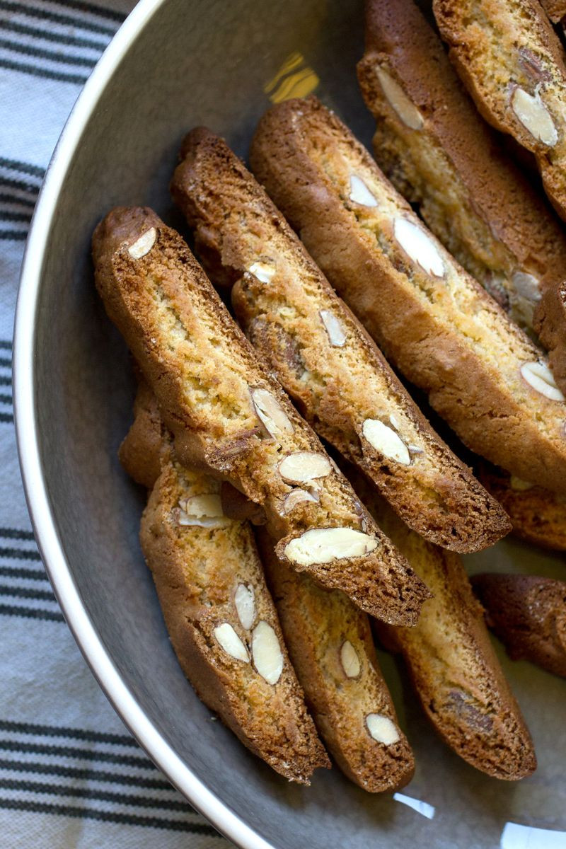 Traditional Italian Biscotti Recipe
 Traditional Italian Biscotti with Honey Anne Sage