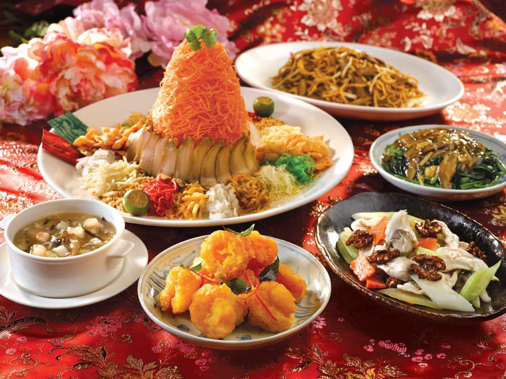 Traditional New Year'S Dinner
 2016 Lunar New Year festive feasting at RWS Resorts