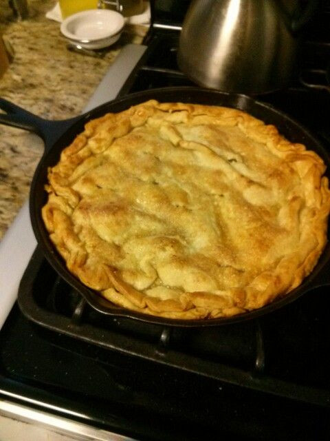 Trisha Yearwood Skillet Apple Pie
 Skillets Apple pies and Apples on Pinterest