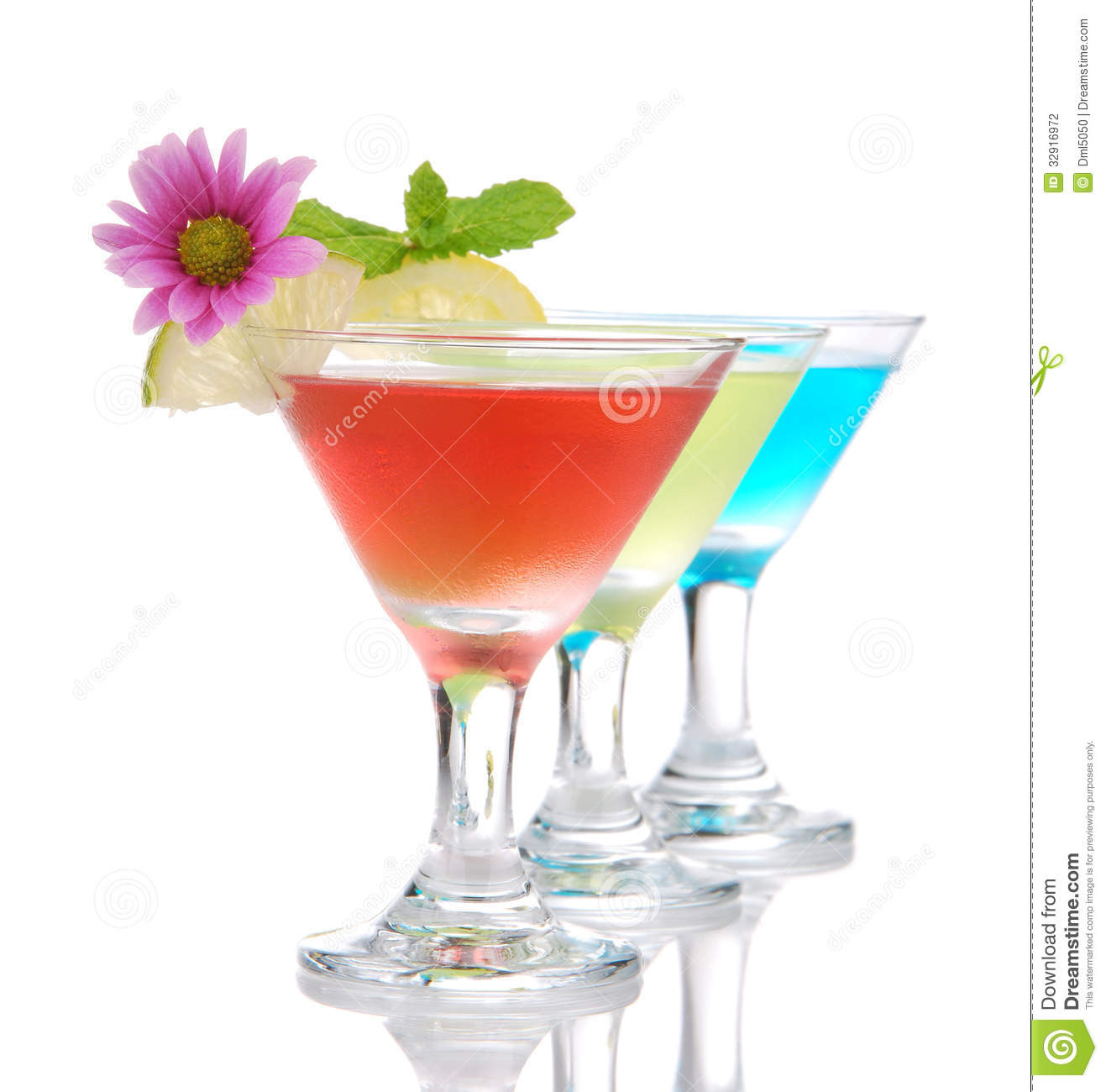 Tropical Drinks With Vodka
 Popular Alcoholic Cocktails position Stock graphy