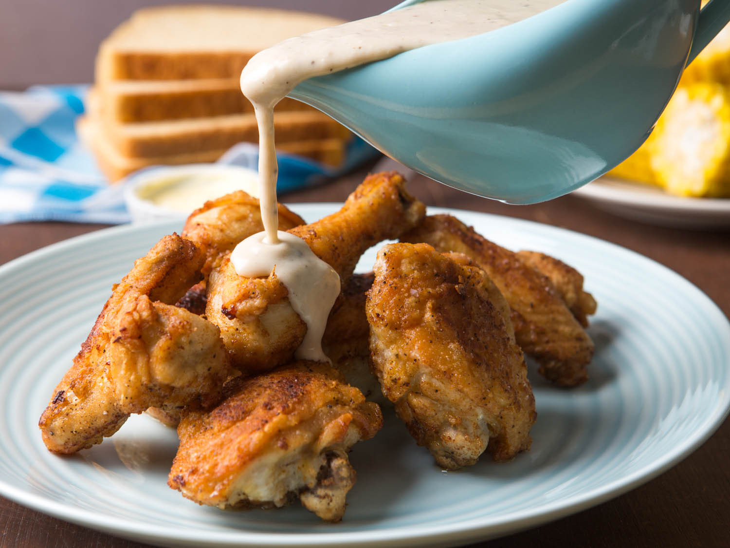 Us Fried Chicken
 How to Make Maryland Fried Chicken With White Gravy