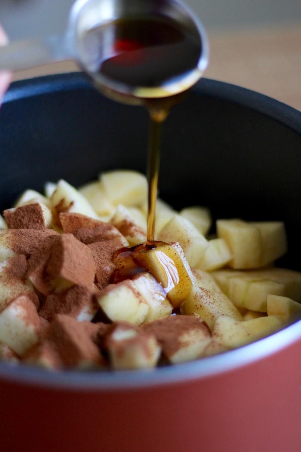 Vegan Apple Dessert
 Healthy & Easy Vegan Apple Crisp