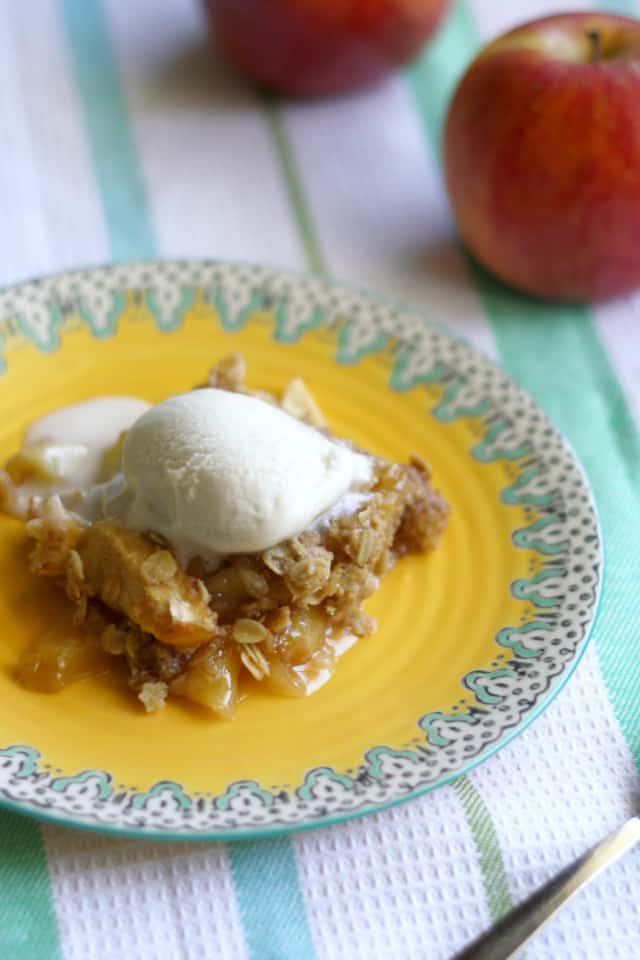 Vegan Apple Dessert
 Gluten free and vegan apple crisp recipe