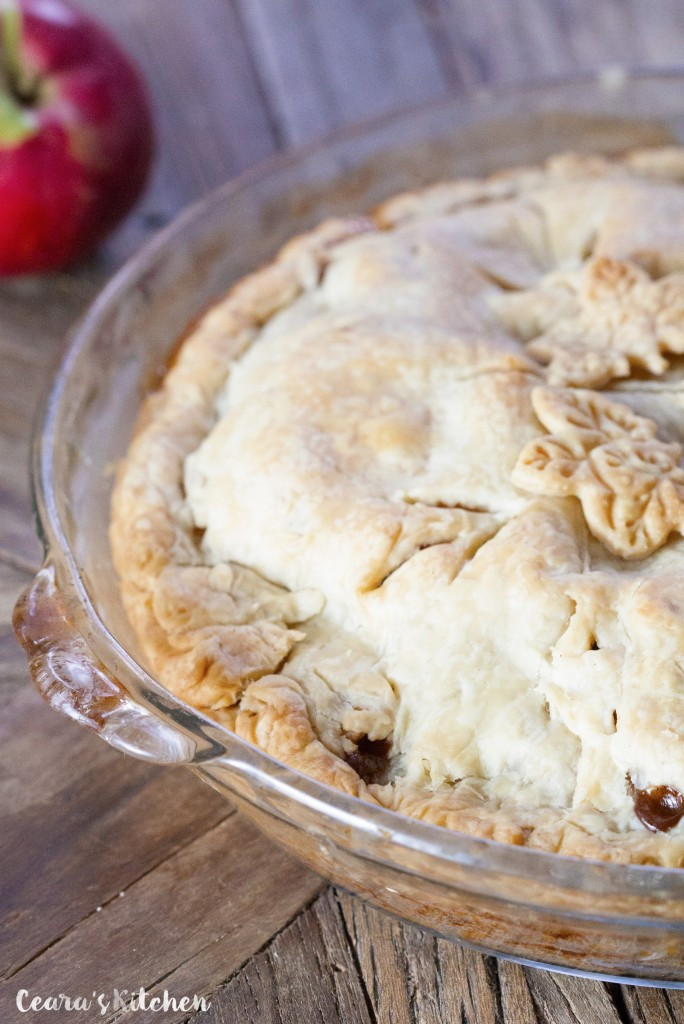 Vegan Apple Pie
 Rustic Vegan Apple Pie