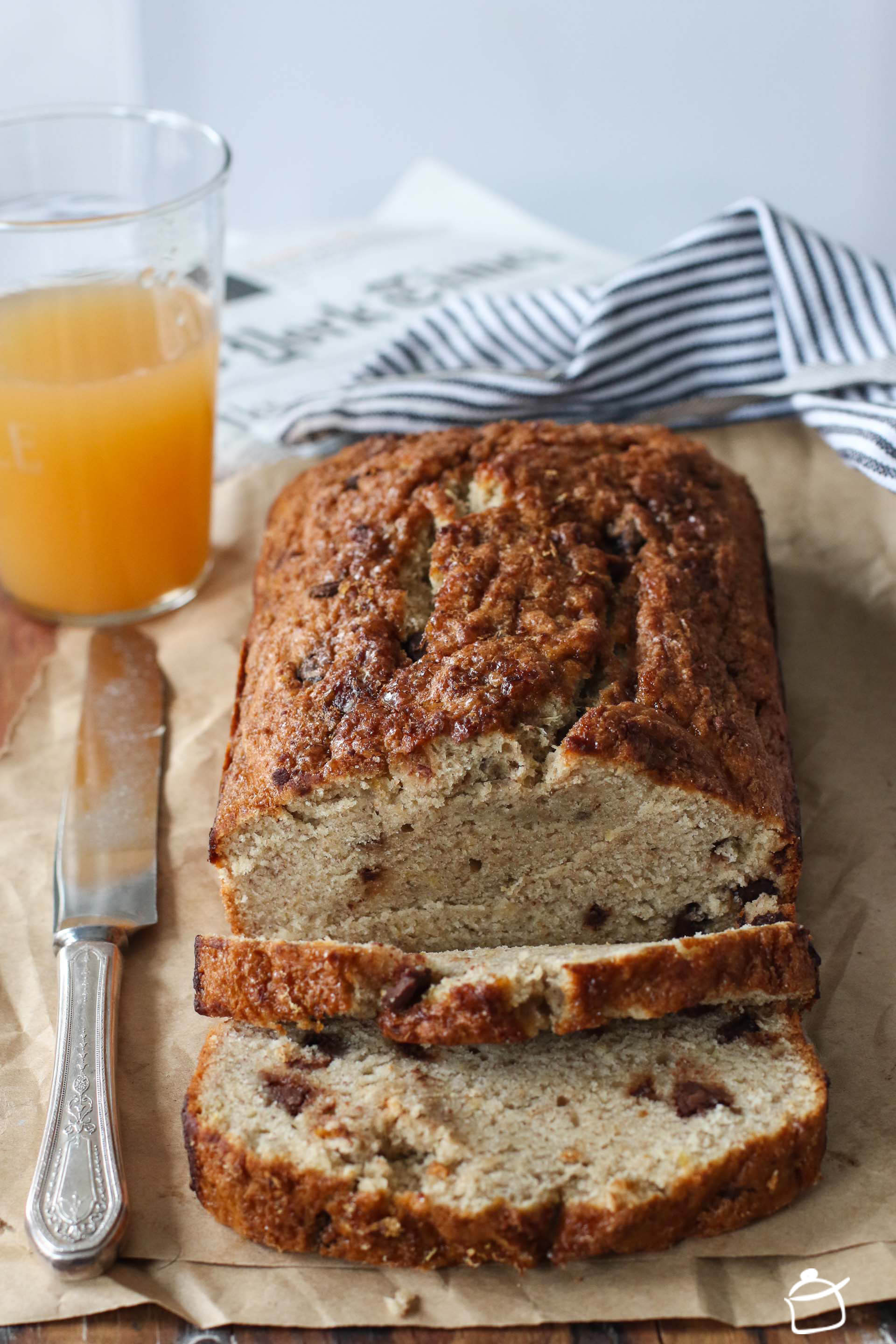 Vegan Banana Bread
 Vegan banana bread with chocolate chips and lemon