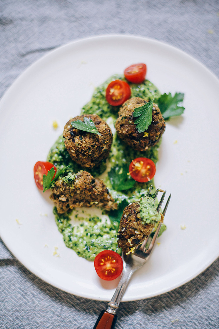 Vegan Eggplant Recipes
 VEGAN EGGPLANT MEATBALLS WITH ZA’ATAR & KALE PESTO The