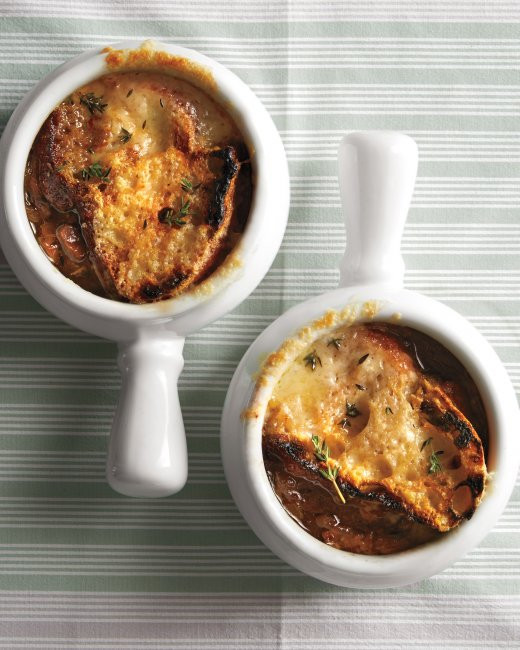 Vegan French Onion Soup
 Ve arian French ion Soup with Mushrooms Recipe