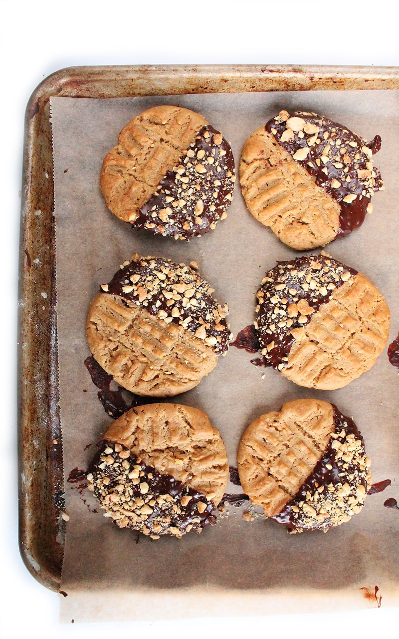 Vegan Peanut Butter Cookies
 Vegan Chewy Peanut Butter Cookies