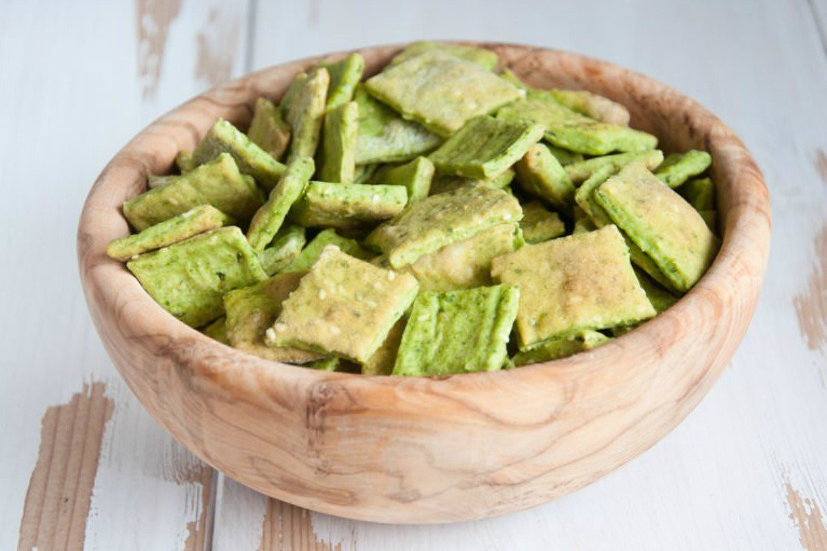 Vegan Snack Recipes
 Spinach and Sesame Crackers [Vegan] e Green Planet