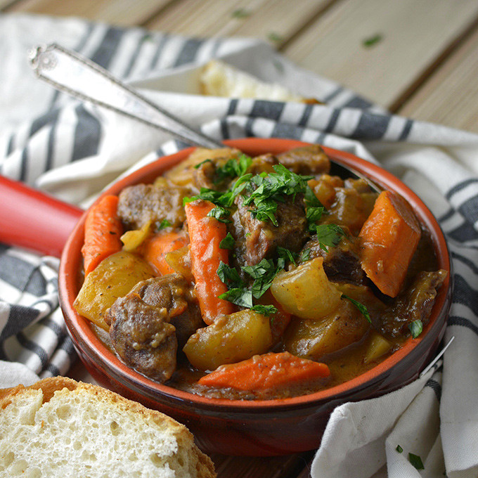 Vegetable Beef Stew
 beef and ve able stew