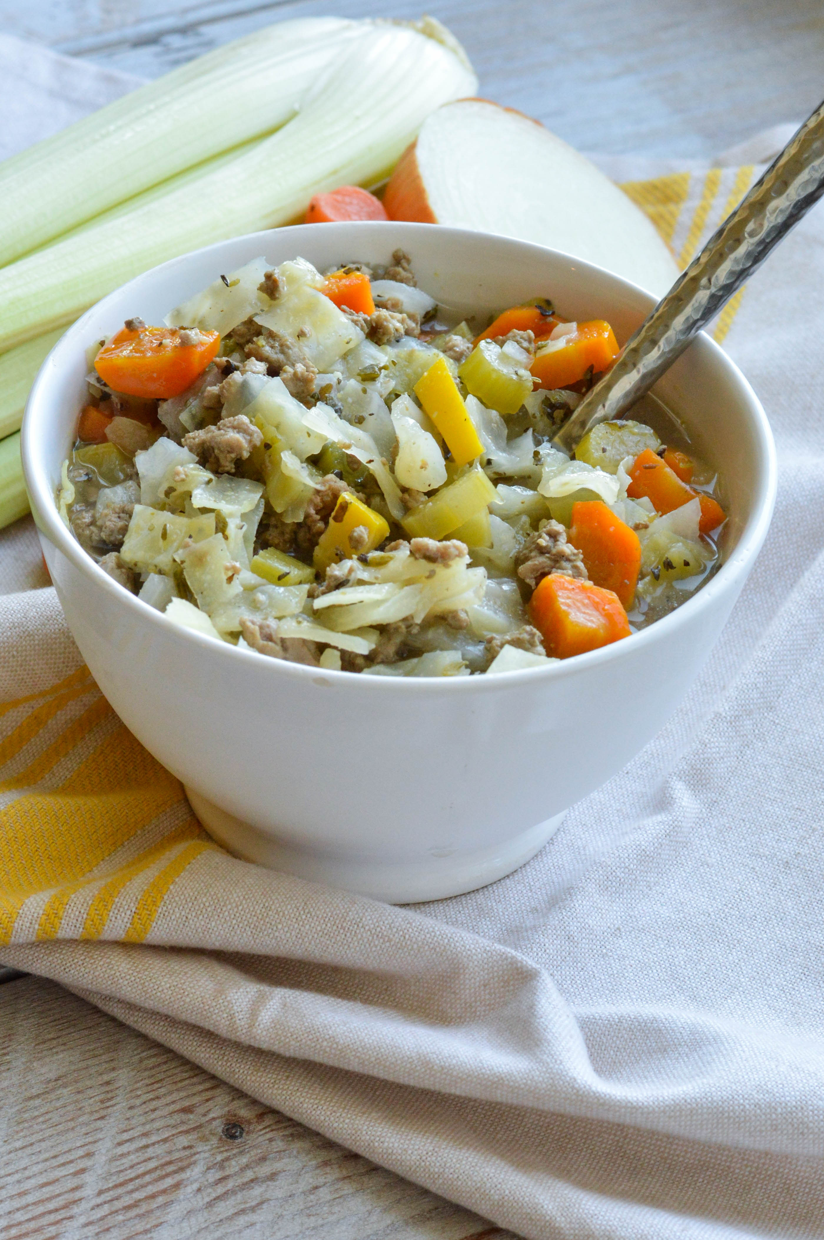 Vegetarian Cabbage Soup
 Turkey and Ve able Cabbage Soup