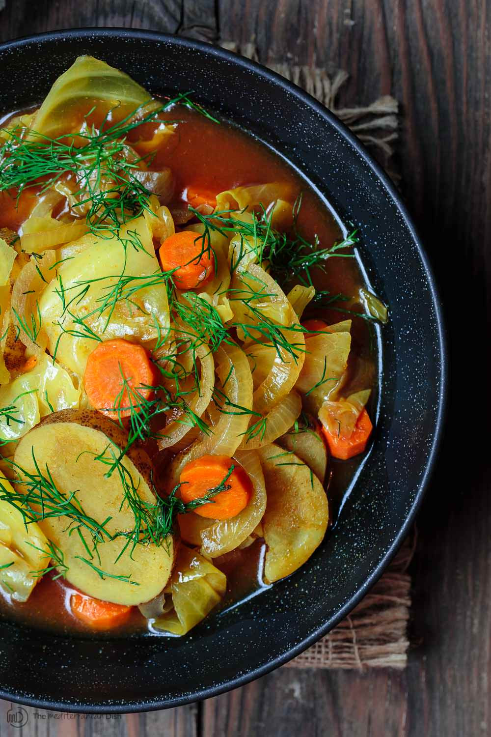 Vegetarian Cabbage Soup
 Slow Cooker Mediterranean Vegan Cabbage Soup