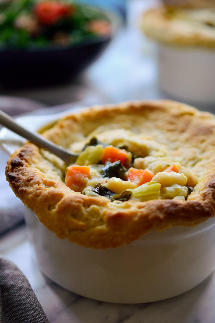 Vegetarian Pot Pie
 White Bean and Kale Vegan Pot Pie