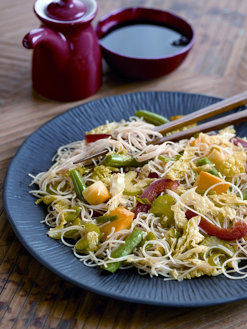 Vegetarian Rice Noodles Recipe
 Szechuan Style Ve able Stir Fry with Rice Noodles Recipe