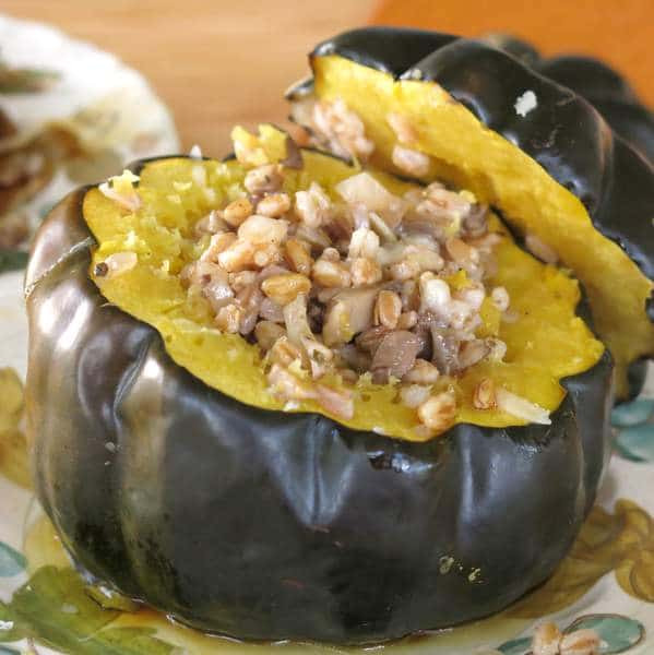 Vegetarian Stuffed Acorn Squash
 Ve arian Stuffed Acorn Squash with Farro The Dinner Mom