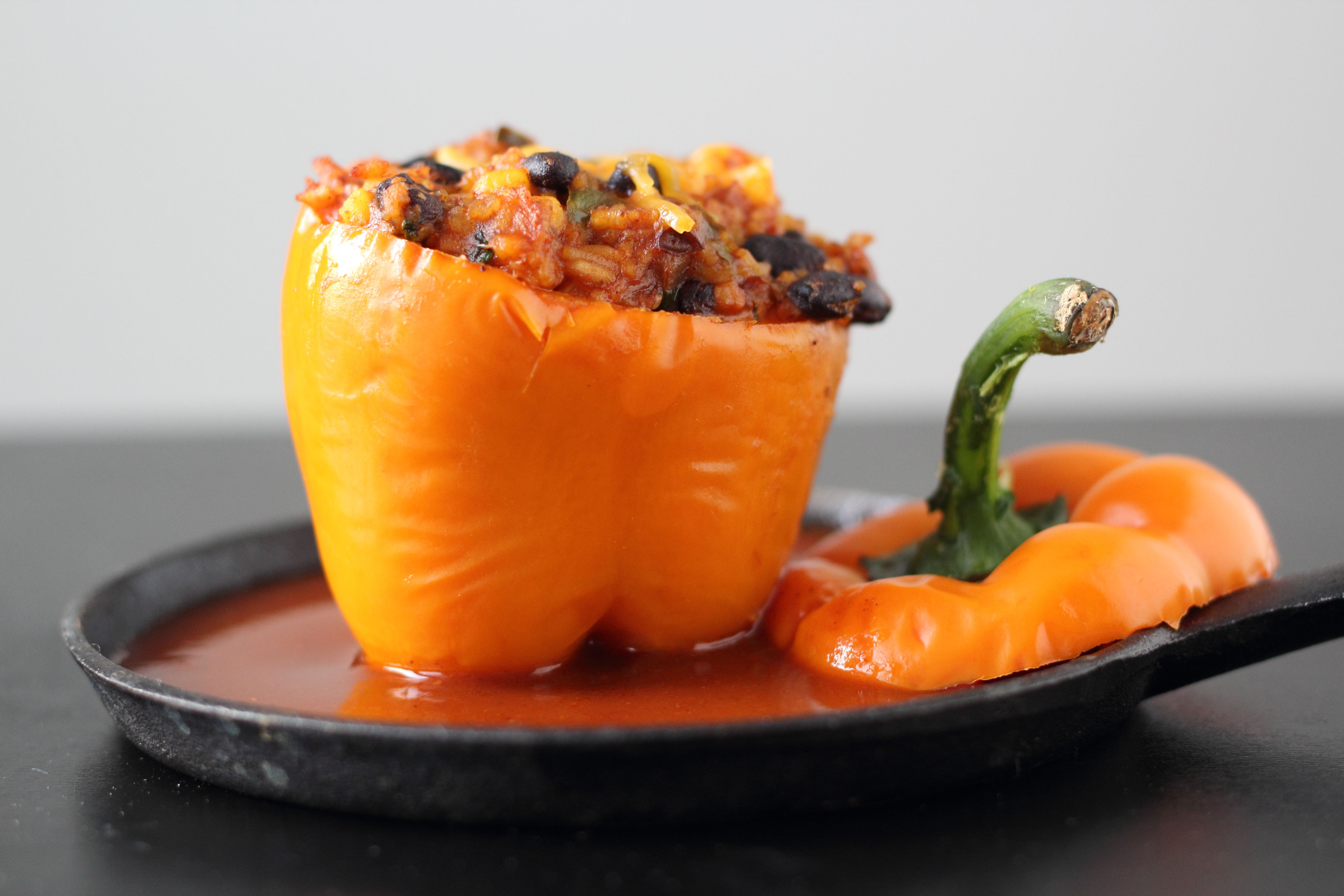 Vegetarian Stuffed Bell Peppers
 Ve arian Stuffed Bell Peppers