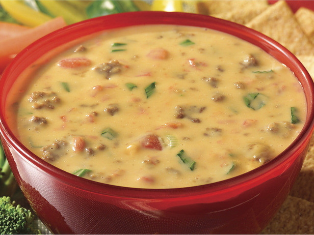 Velveeta Cheese Dip With Ground Beef
 CHEAP Velveeta Spicy Cheeseburger Dip for Super Bowl