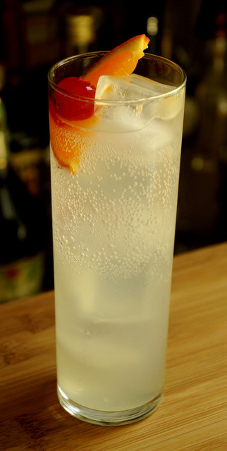 Vodka Collins Drinks
 Vodka Collins – Barman s Journal