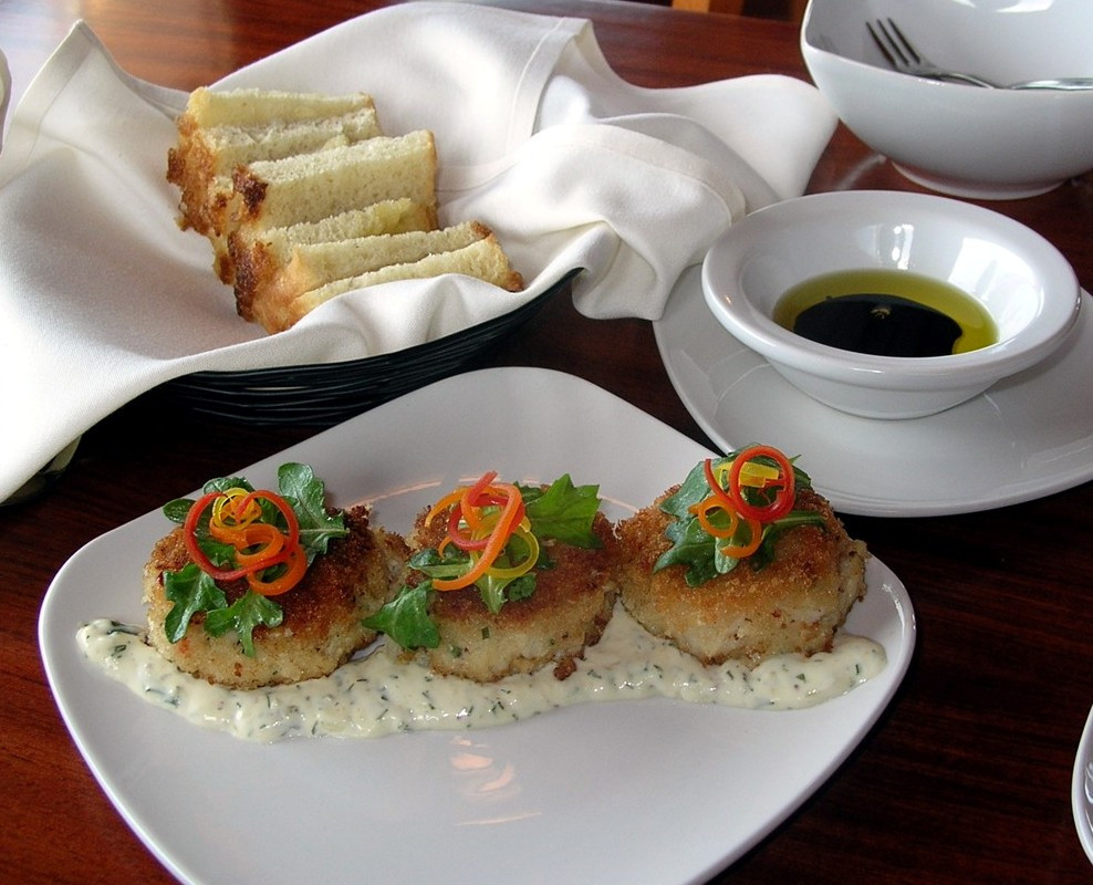 What To Eat With Crab Cakes
 Best Food In Bandon