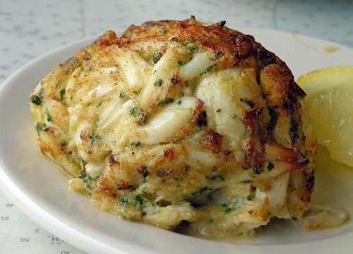 What To Eat With Crab Cakes
 Everybody doesn t do a crabcake right No fluff