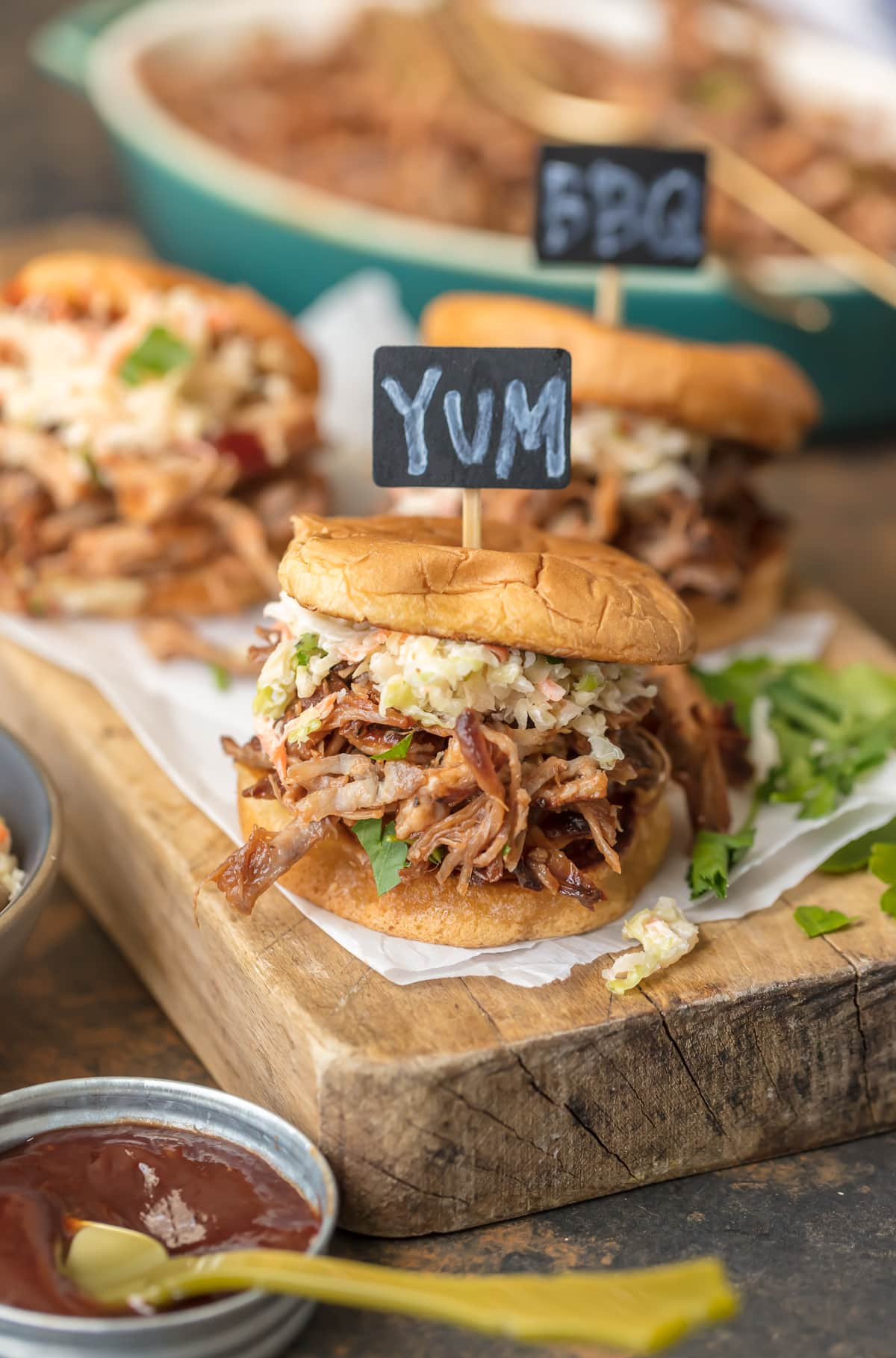 What To Serve With Pulled Pork Sandwiches
 Crockpot BBQ Pork Sandwich Slow Cooker BBQ Pork Sandwich