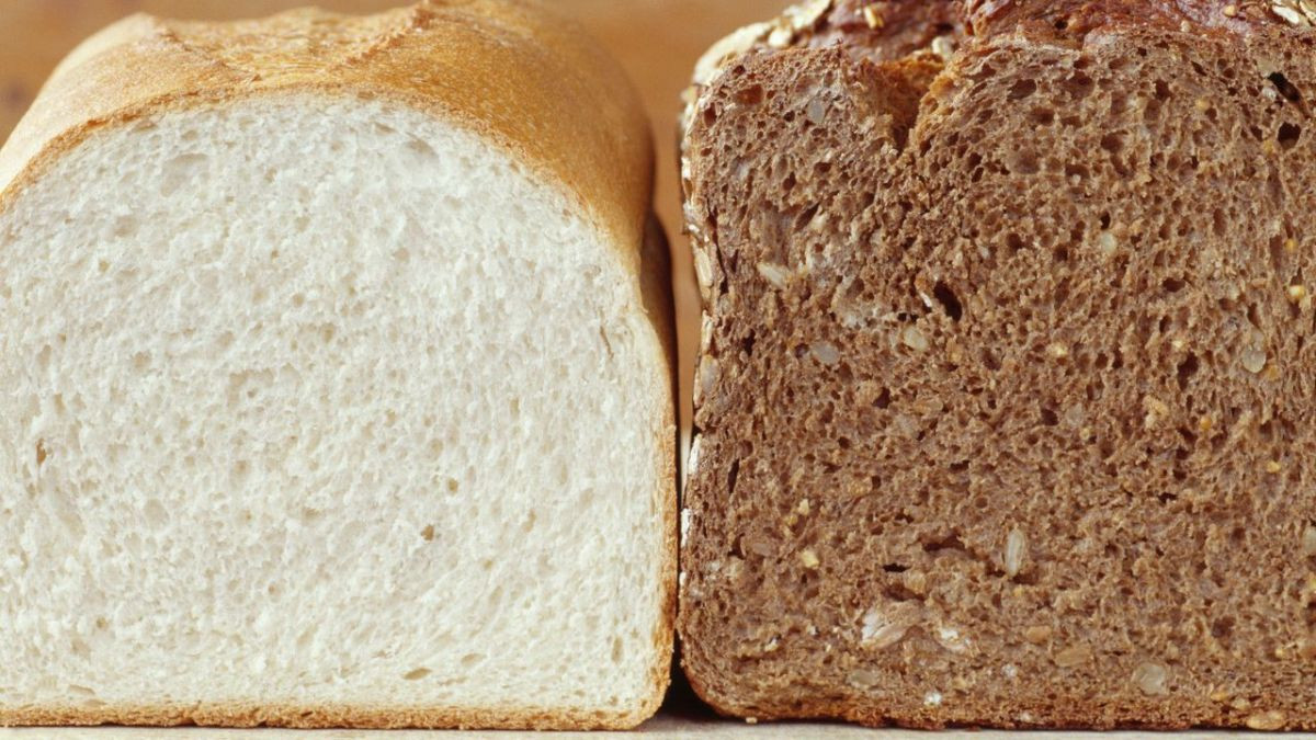 Wheat Bread Vs White Bread
 White Bread Vs Whole Wheat Grain Whats healthier – Glamrs