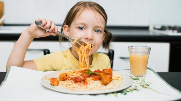 Where Should I Eat Dinner
 15 Easy Kid Friendly and Relatively Healthy Dinner