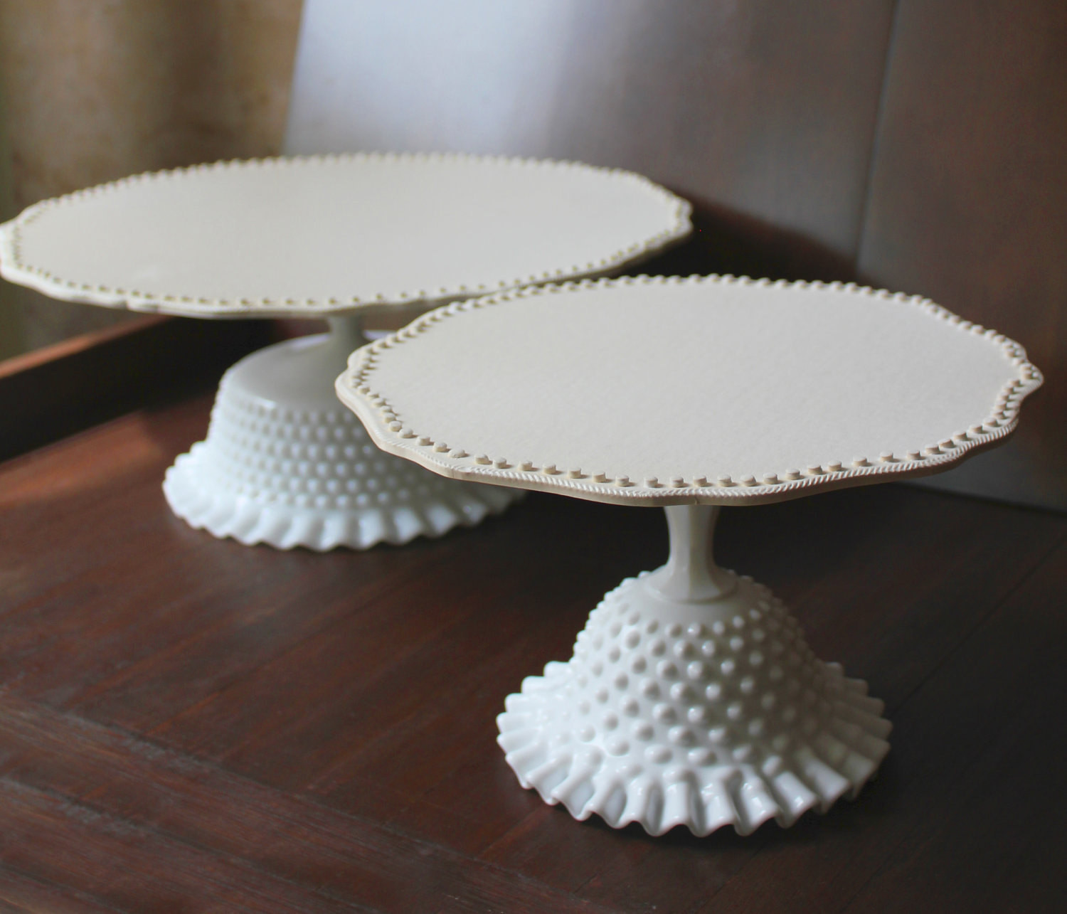 White Cake Stand
 White Cake Stand for White Weddings 14 Cake Stand