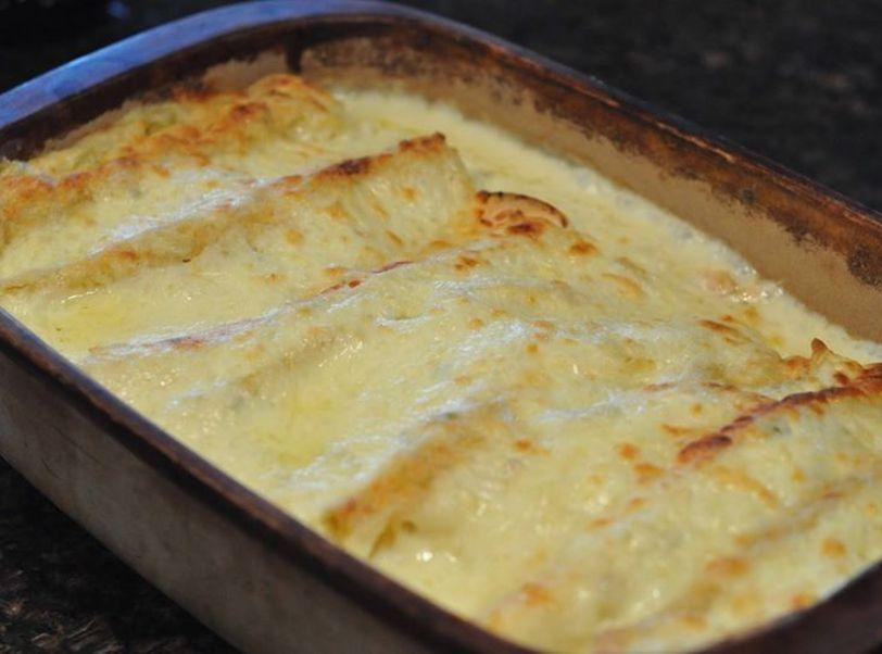 White Chicken Enchiladas
 White Chicken Enchiladas w Green Chilies Recipe