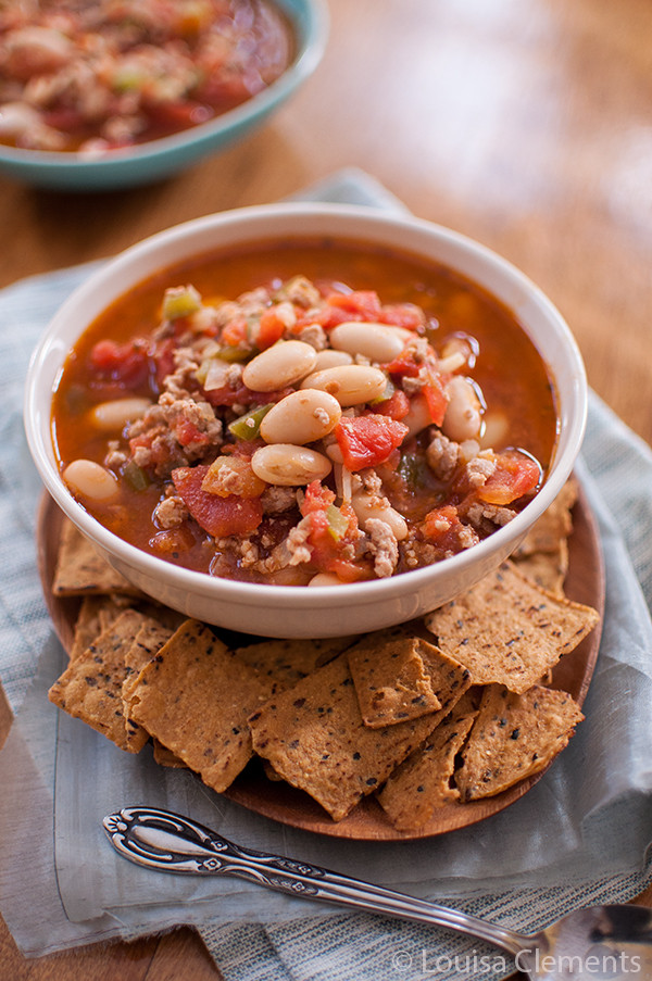 White Chili With Ground Turkey
 Turkey and White Bean Chili — Living Lou