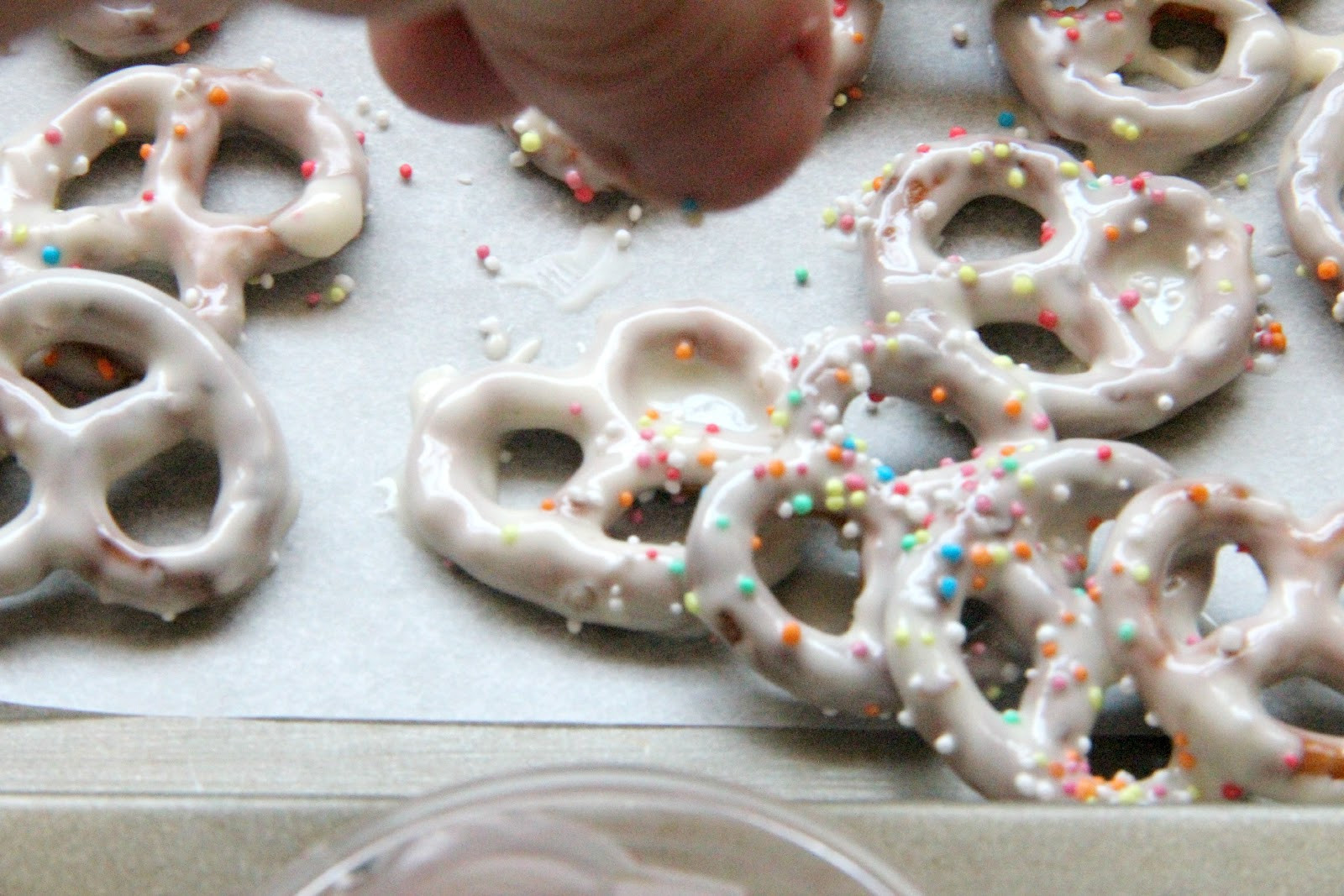 White Chocolate Covered Pretzels
 My Happy Place White Chocolate Covered Pretzels