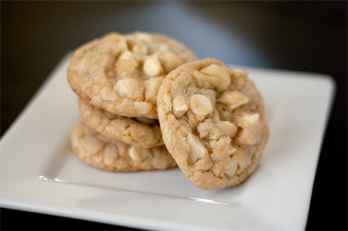 White Chocolate Macadamia Nut Cookies
 White Chocolate Macadamia Nut Cookies Handle the Heat